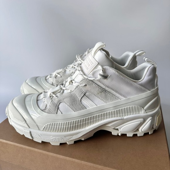 Burberry White Arthur Sneaker - Picture 4 of 7